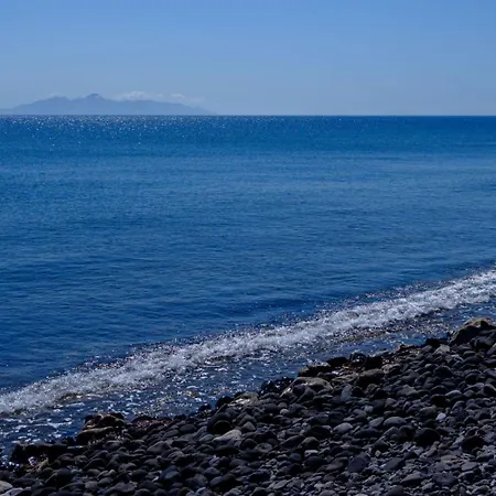 Nerea Seaside וילה