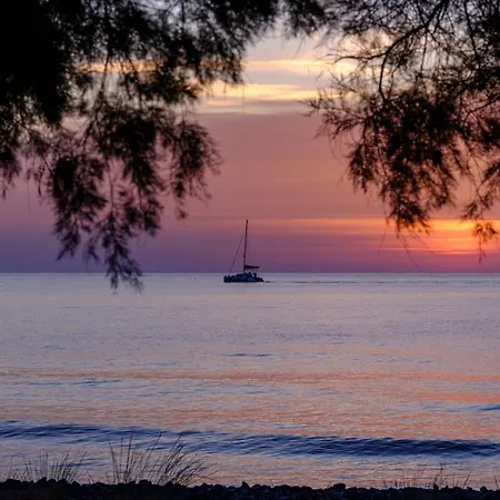Nerea Seaside *