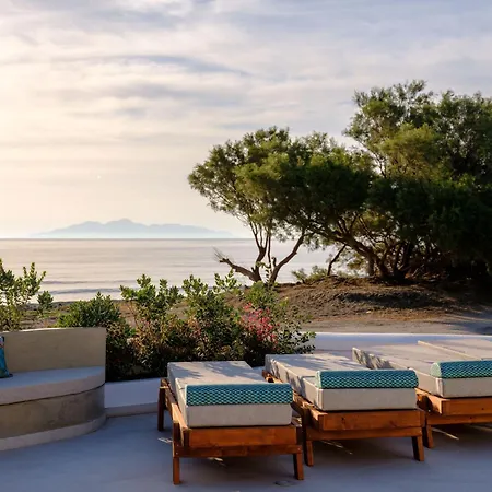 Nerea Seaside Villa