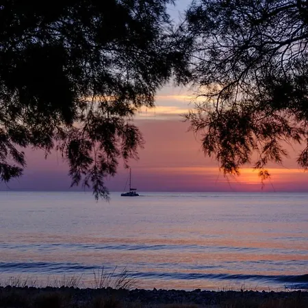 Nerea Seaside *