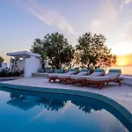 Nerea Seaside Villa Monolithos (Santorini)