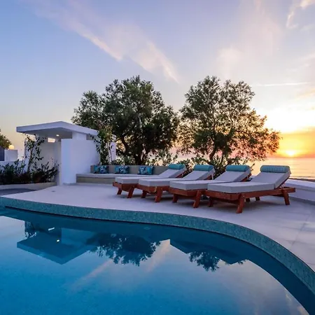 Nerea Seaside Villa Monolithos (Santorini)