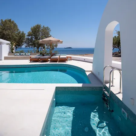 Nerea Seaside Villa *