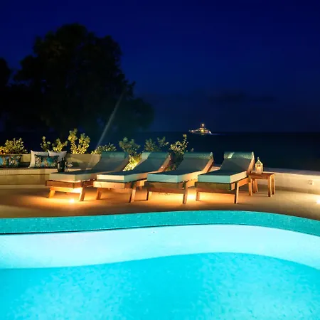 Nerea Seaside Villa *