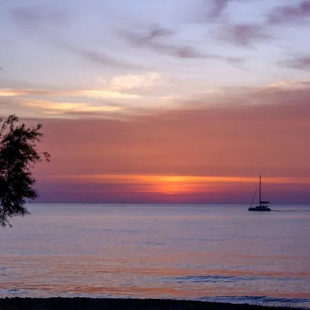 Nerea Seaside * Monolithos