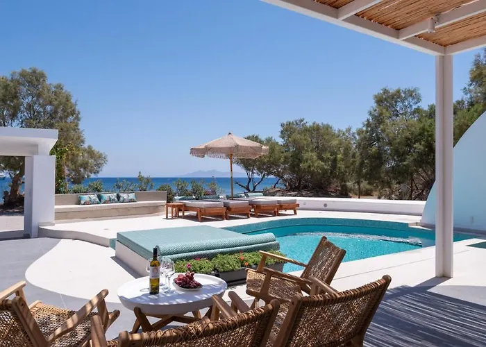 Nerea Seaside Villa Monolithos (Santorini)